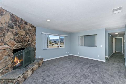 Undisclosed, Apple Valley, CA 92308 photo 6