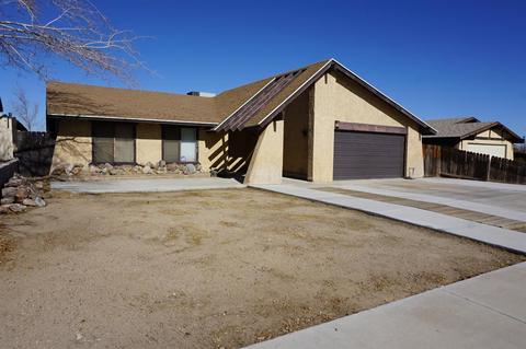 1287 Joshua Tree Dr, Barstow, CA 92311 photo 3