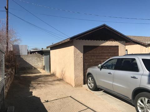408 E Buena Vista St, Barstow, CA 92311 photo 22