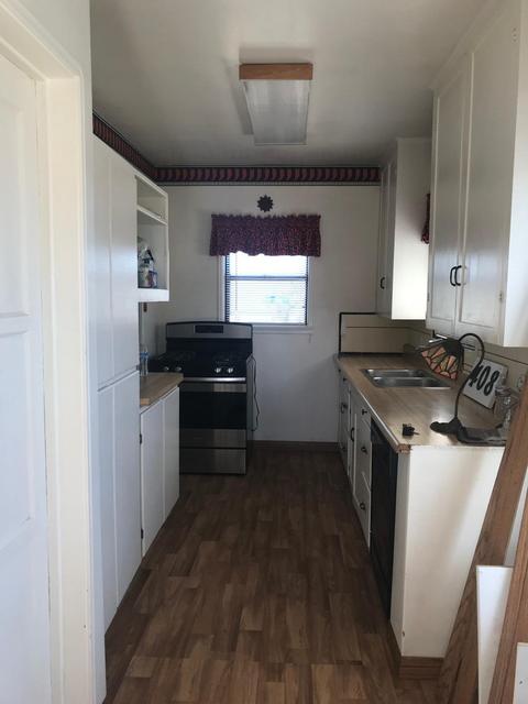 408 E Buena Vista St, Barstow, CA 92311 photo 14