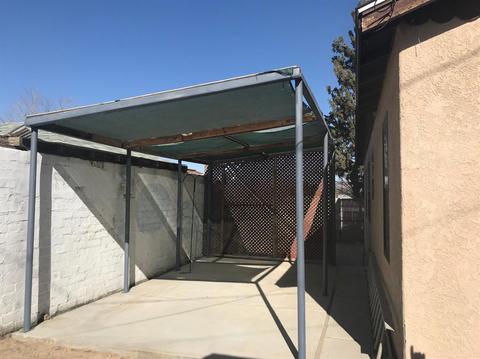 408 E Buena Vista St, Barstow, CA 92311 photo 18
