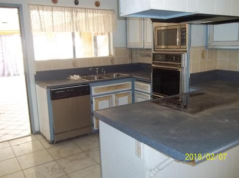 10463 7th Ave, Hesperia, CA 92345 photo 4