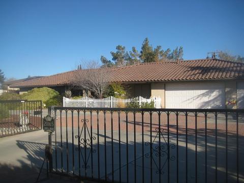 20165 Eyota Rd, Apple Valley, CA 92308 photo 1