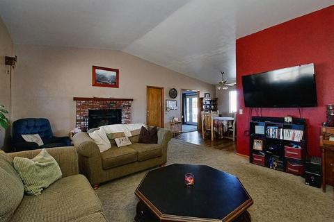 22638 South Rd, Apple Valley, CA 92307 photo 3