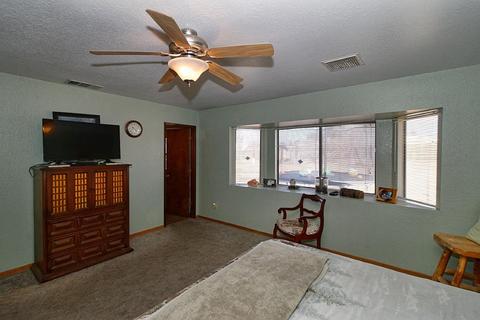 22638 South Rd, Apple Valley, CA 92307 photo 17