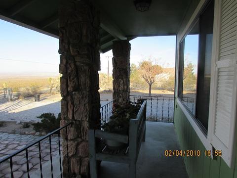 32619 Azurite Rd, Lucerne Valley, CA 92356 photo 5