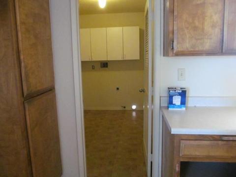 19031 Vine St, Hesperia, CA 92345 photo 11