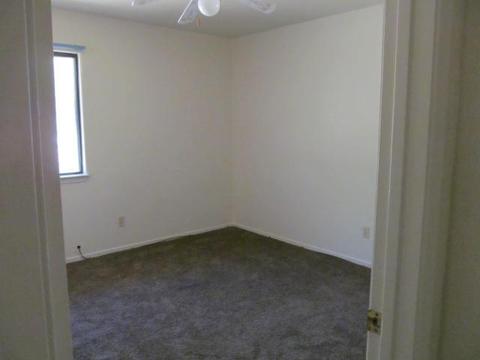19031 Vine St, Hesperia, CA 92345 photo 16