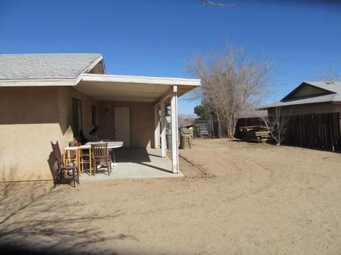 19031 Vine St, Hesperia, CA 92345 photo 8