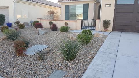 10446 Darby Rd, Apple Valley, CA 92308 photo 2