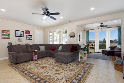Undisclosed, Apple Valley, CA 92308 photo 17
