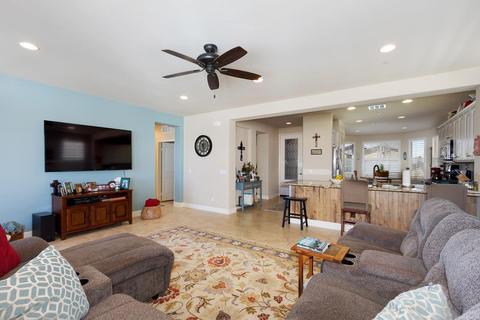 Undisclosed, Apple Valley, CA 92308 photo 14