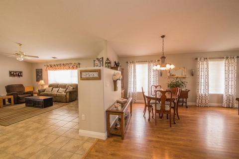 7174 Amanda Way, Hesperia, CA 92345 photo 12