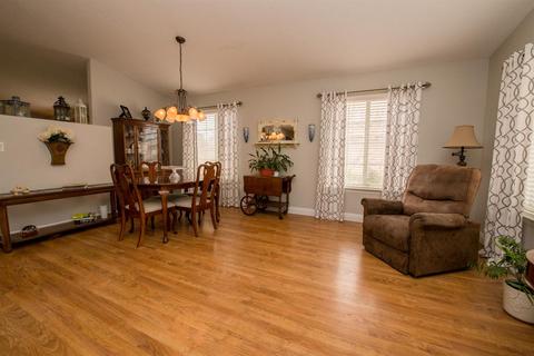 7174 Amanda Way, Hesperia, CA 92345 photo 4