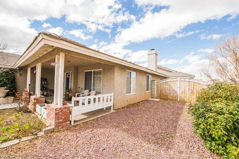 7174 Amanda Way, Hesperia, CA 92345 photo 3