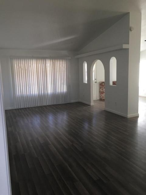 14633 Kelly St, Adelanto, CA 92301 photo 3