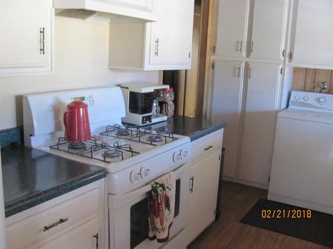 905 Spruce Ln, Big Bear City, CA 92314 photo 9