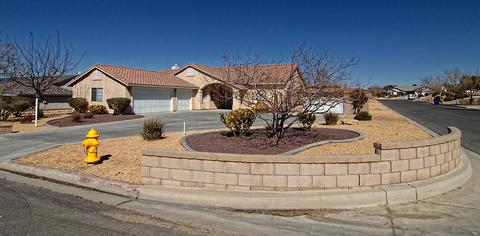 13490 Paraiso Rd, Apple Valley, CA 92308 photo 4