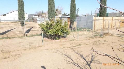 17886 Pine St, Hesperia, CA 92345 photo 13