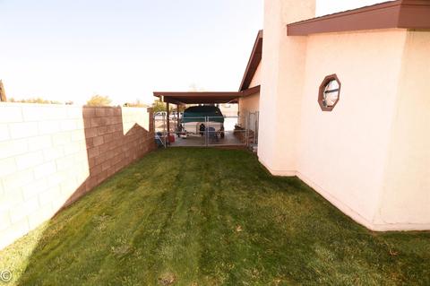 7566 Windsor Ave, Hesperia, CA 92345 photo 56