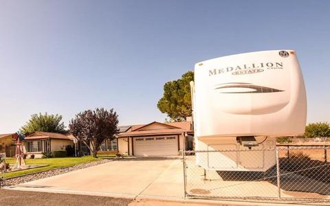 7566 Windsor Ave, Hesperia, CA 92345 photo 4