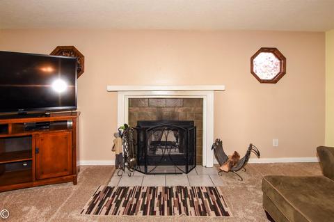7566 Windsor Ave, Hesperia, CA 92345 photo 20