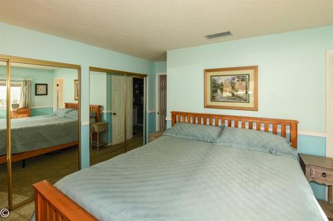 7566 Windsor Ave, Hesperia, CA 92345 photo 32