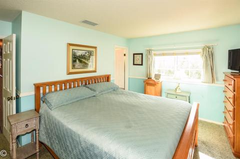 7566 Windsor Ave, Hesperia, CA 92345 photo 31