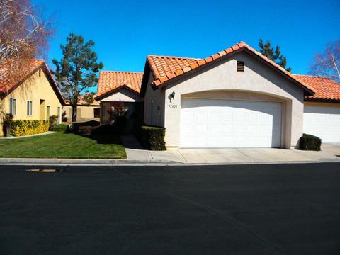 11521 Oak St, Apple Valley, CA 92308 photo 2