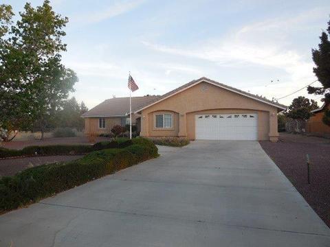 14557 Mesquite St, Hesperia, CA 92345 photo 1