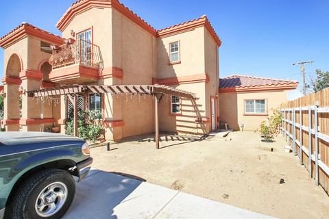 Undisclosed, Apple Valley, CA 92307 photo 4