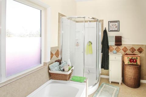 Undisclosed, Apple Valley, CA 92307 photo 33