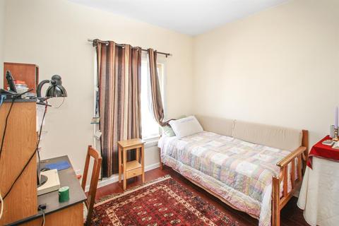 Undisclosed, Apple Valley, CA 92307 photo 34