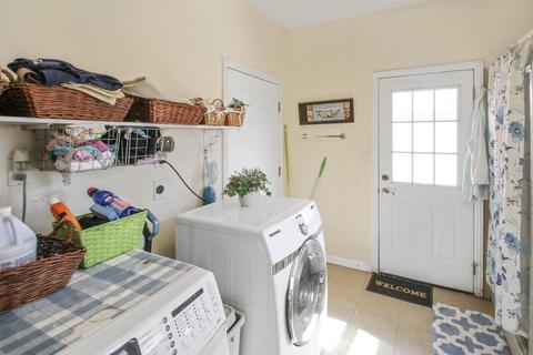 Undisclosed, Apple Valley, CA 92307 photo 18