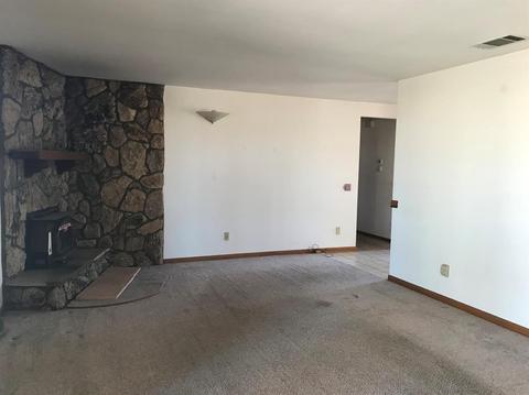 8195 Pismo Ave, Hesperia, CA 92345 photo 5