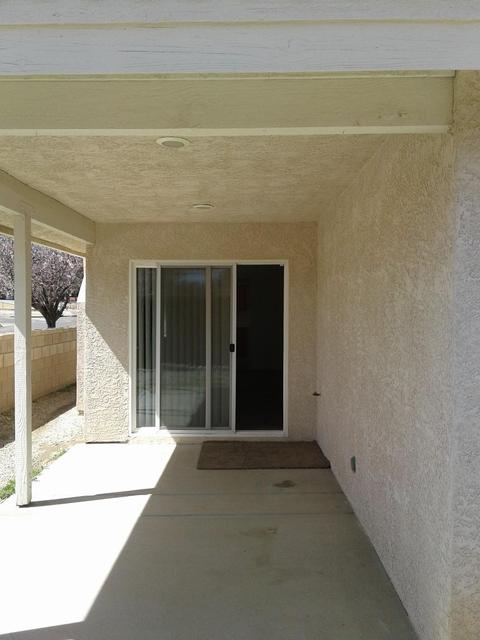 9581 Conicera Ct, Phelan, CA 92371 photo 5