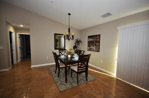 16070 Ash St, Hesperia, CA 92345 photo 7