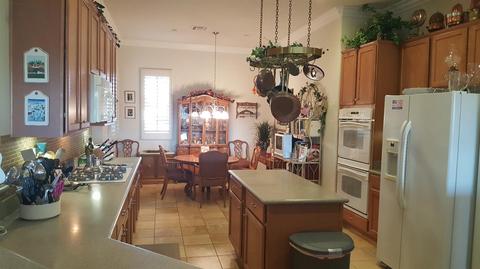 10378 Wilmington Ln, Apple Valley, CA 92308 photo 10