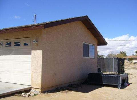 58616 Sun Mesa Dr, Yucca Valley, CA 92284 photo 2