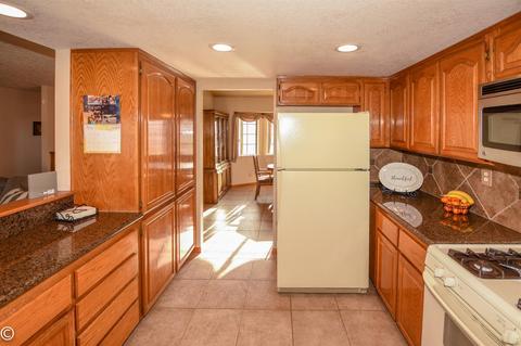 10838 4th Ave, Hesperia, CA 92345 photo 17