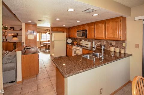 10838 4th Ave, Hesperia, CA 92345 photo 15
