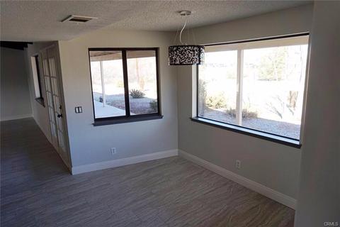 Undisclosed, Apple Valley, CA 92308 photo 11