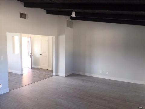 Undisclosed, Apple Valley, CA 92308 photo 8