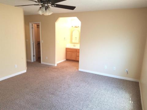 9599 Palo Verde Ct, Phelan, CA 92371 photo 8