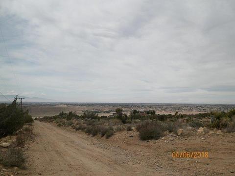 Undisclosed, Apple Valley, CA 92308 photo 20