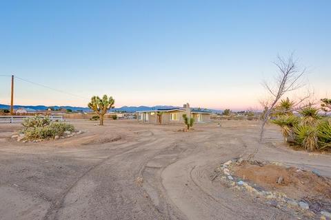 9368 Joshua St, Apple Valley, CA 92308 photo 5
