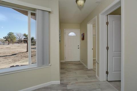 9368 Joshua St, Apple Valley, CA 92308 photo 18