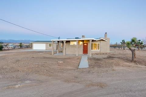 9368 Joshua St, Apple Valley, CA 92308 photo 2