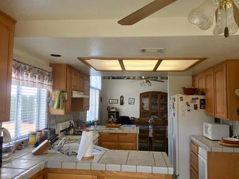 9430 Sierra Vista Rd, Phelan, CA 92371 photo 8