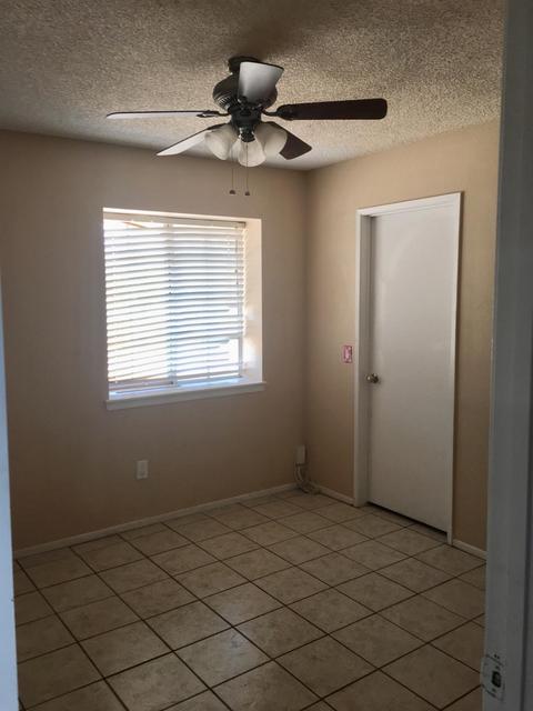 16664 Ocotilla Rd, Apple Valley, CA 92307 photo 11
